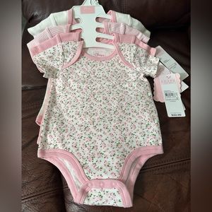 Chaps pack of 4 short sleeve infant bodysuits, size 6mo.